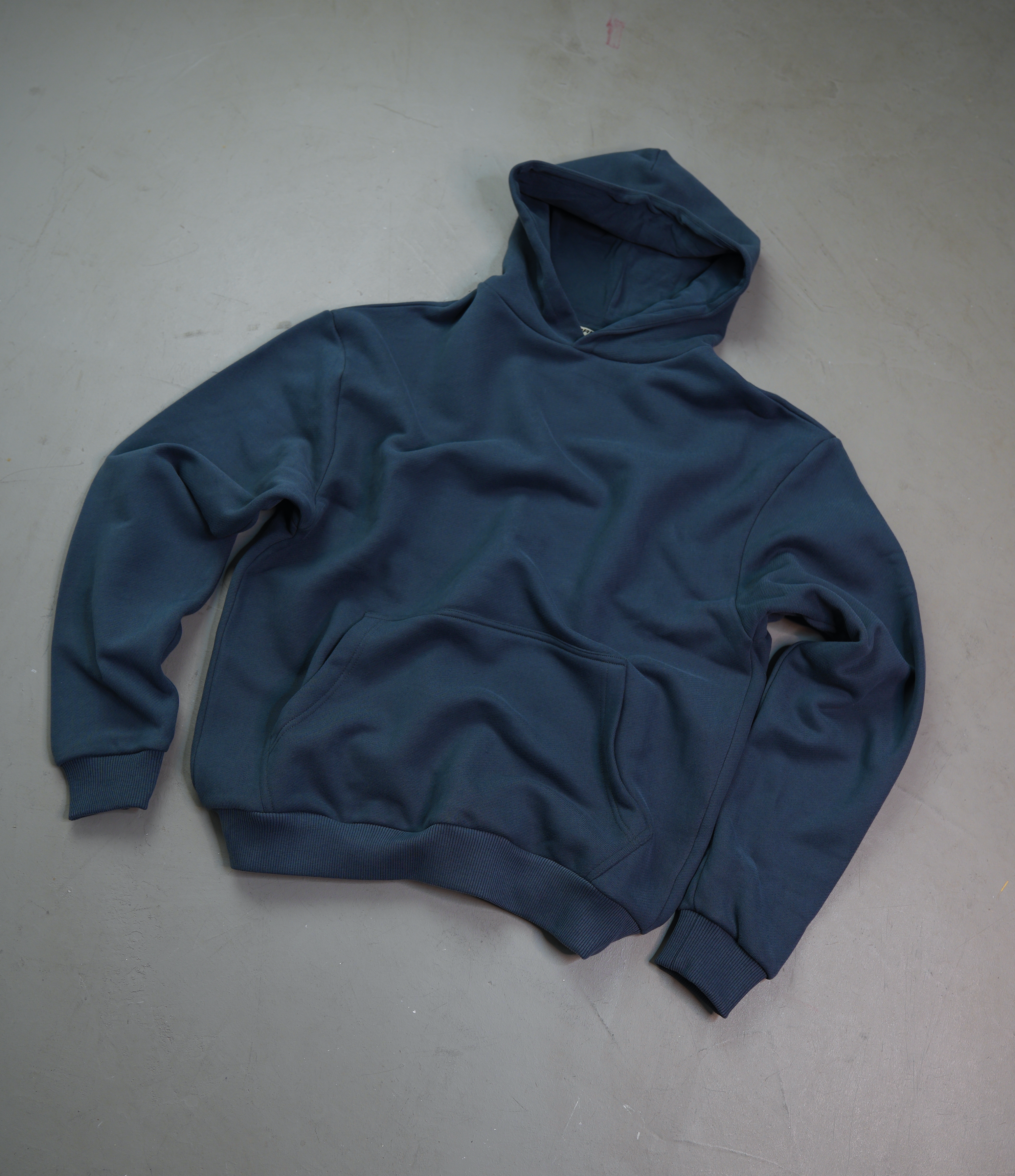 BASIC HOODIE STONE (430 GSM)