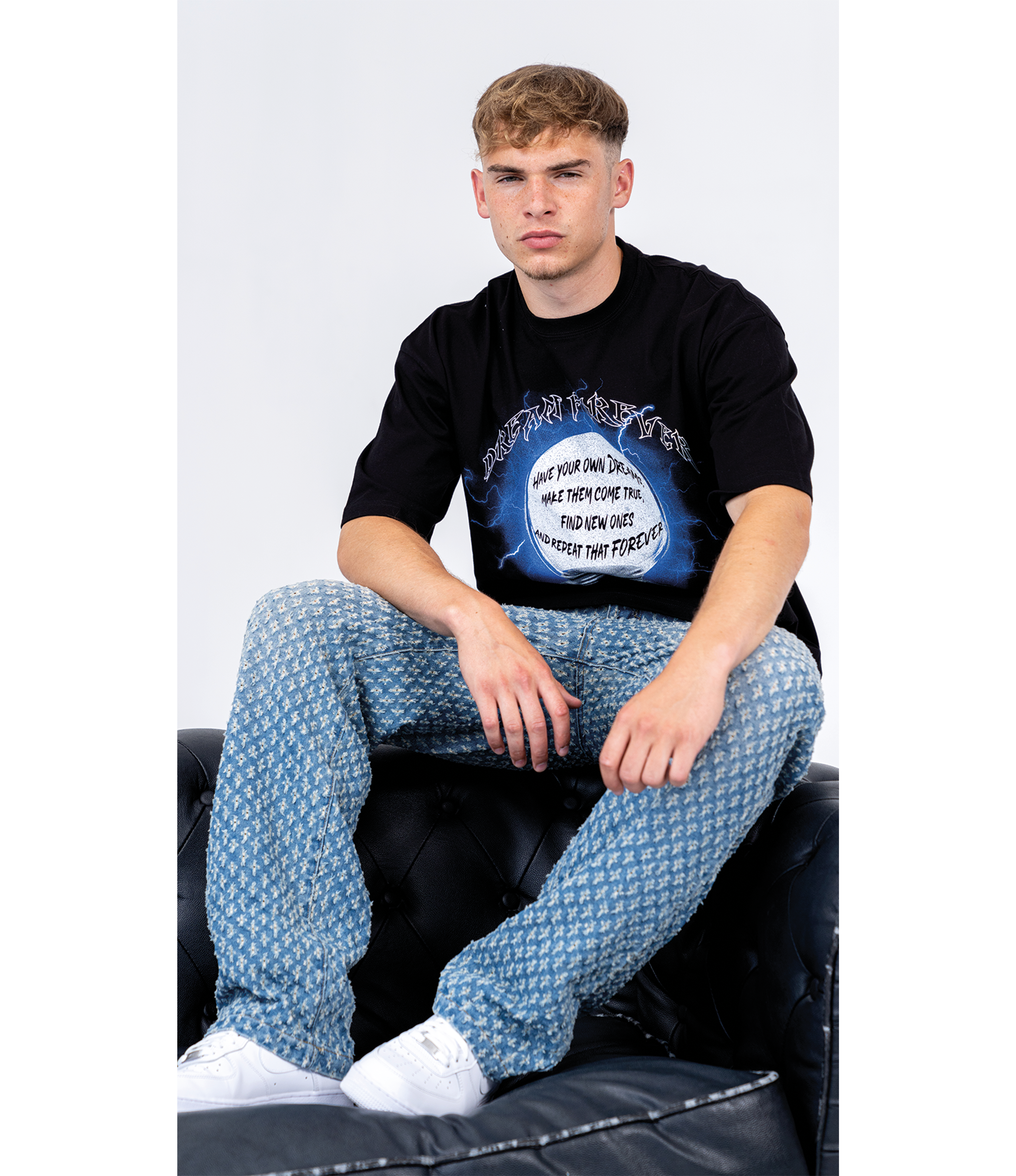 INSTINCT TEE BLACK (250 GSM)