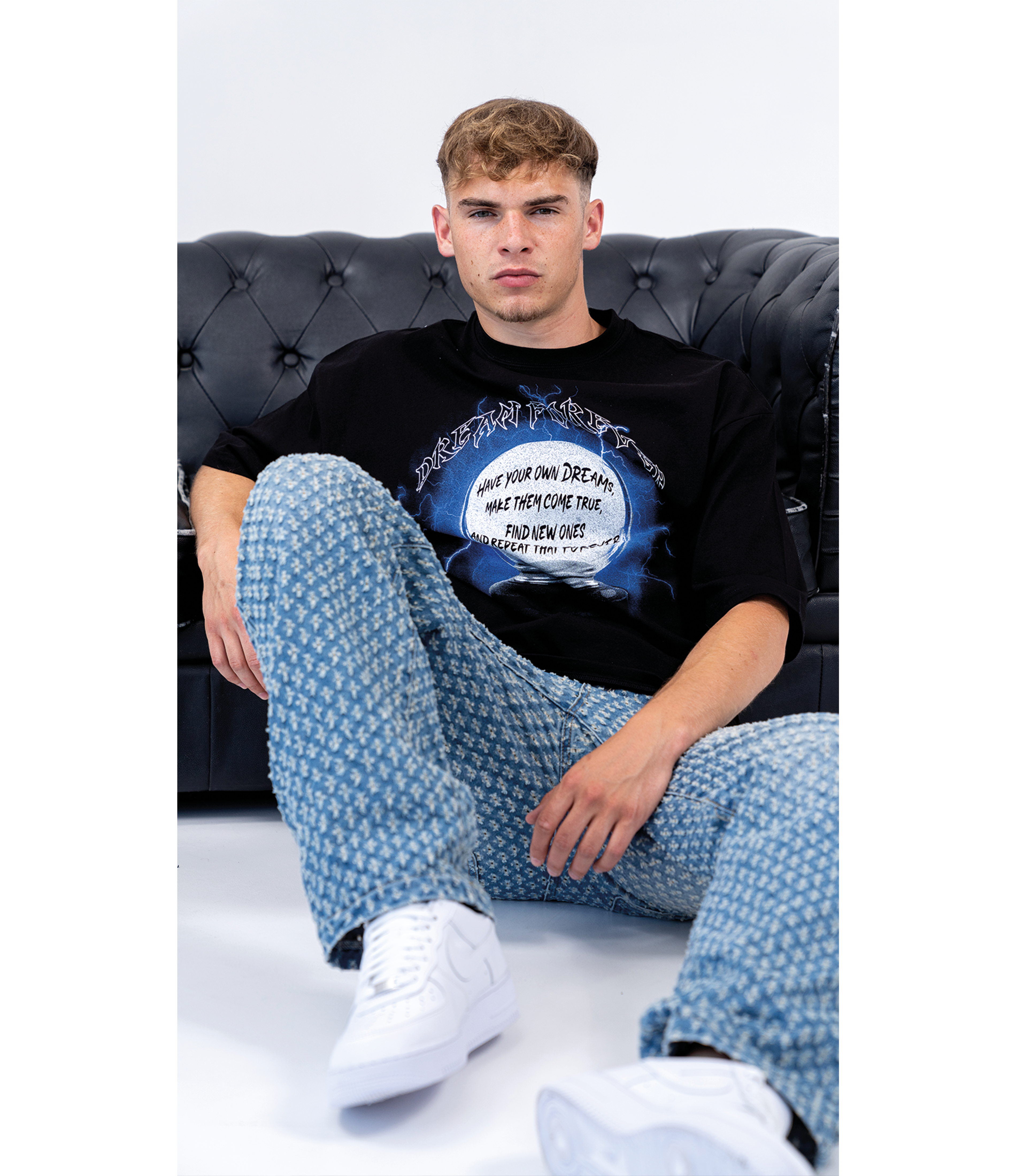 INSTINCT TEE BLACK (250 GSM)