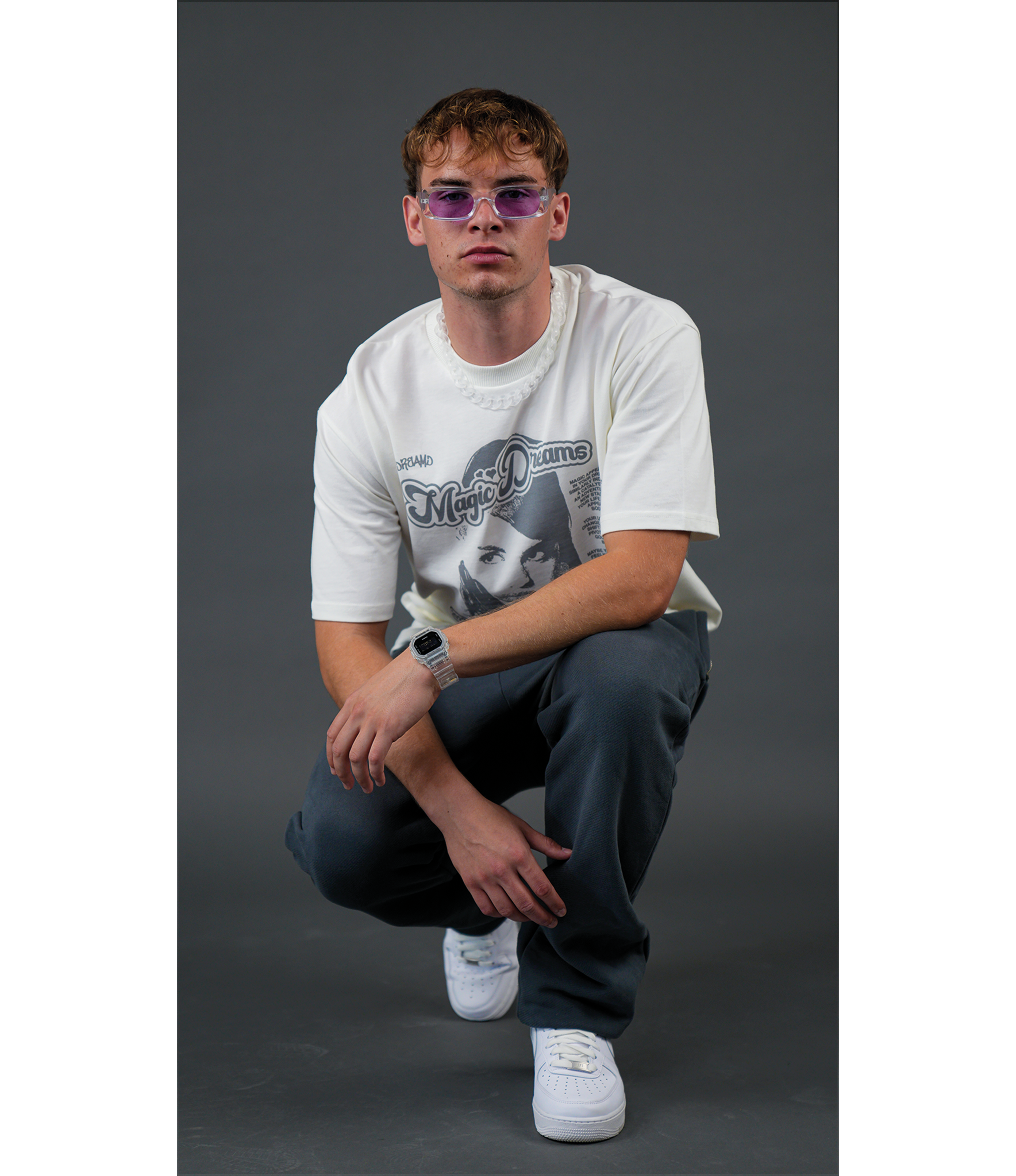 GIRLFRIEND TEE CREME (350 GSM)