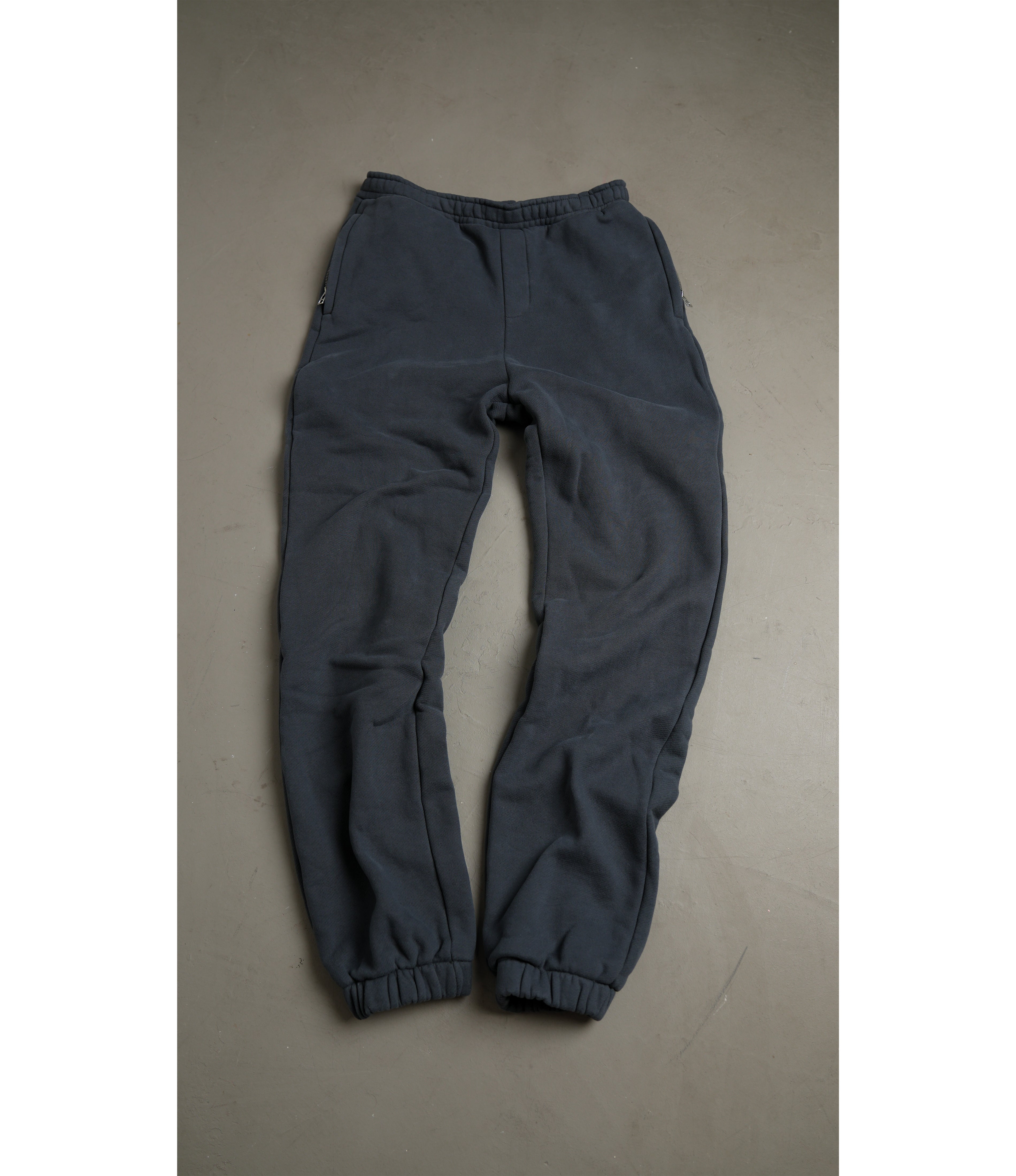 SWEATPANTS STONE (430 GSM)